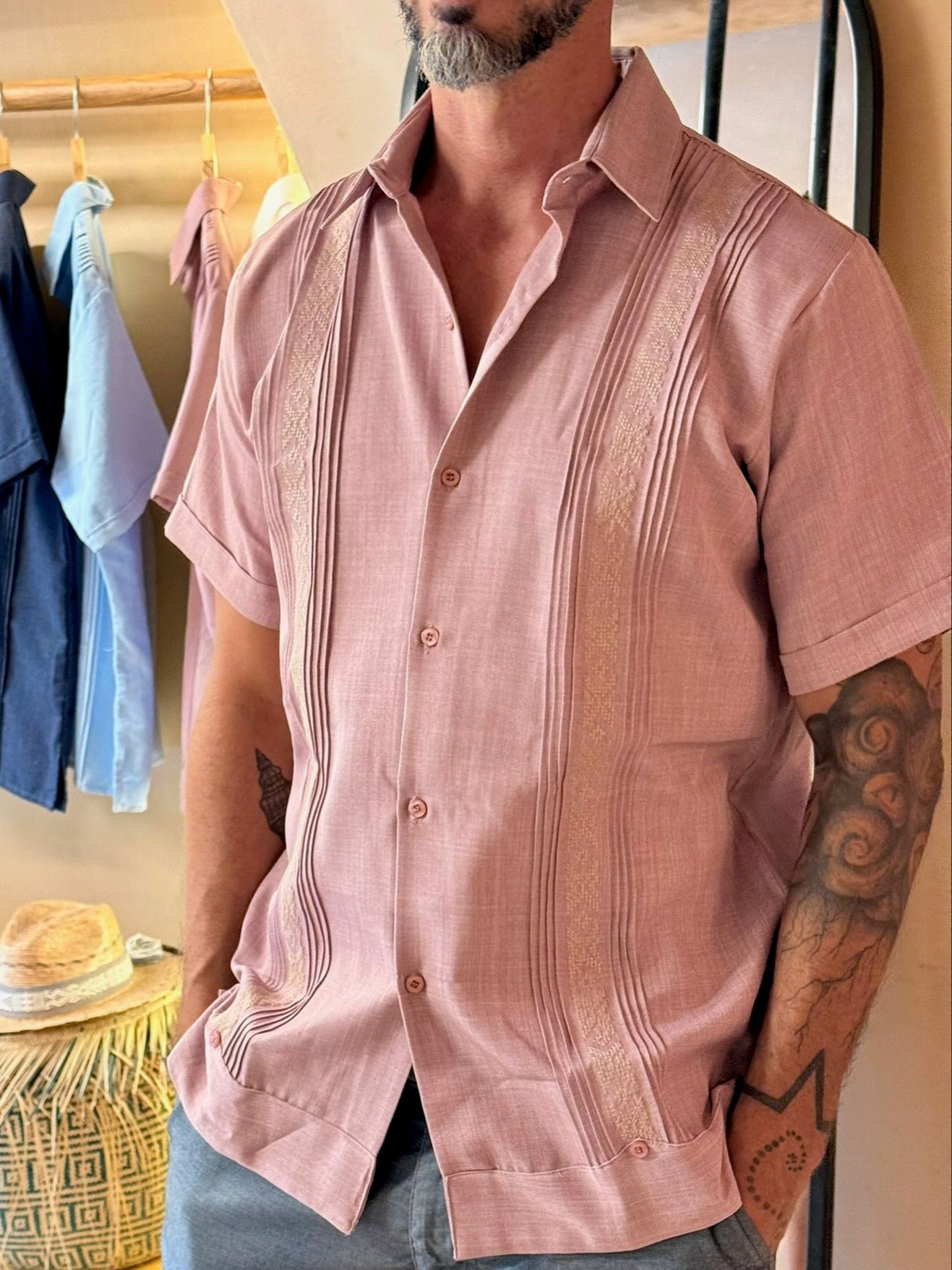 GUAYABERA COLOR PALO DE ROSA