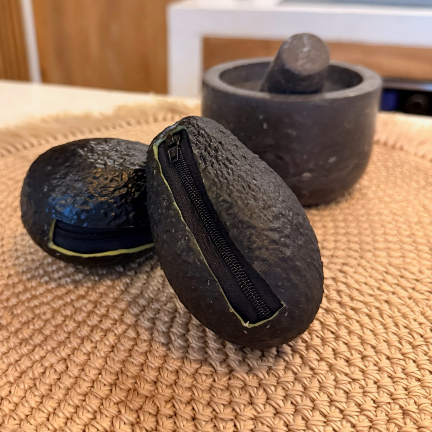 MONEDERO AGUACATE